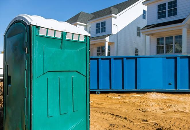 porta potties – the perfect solution for work site amenities